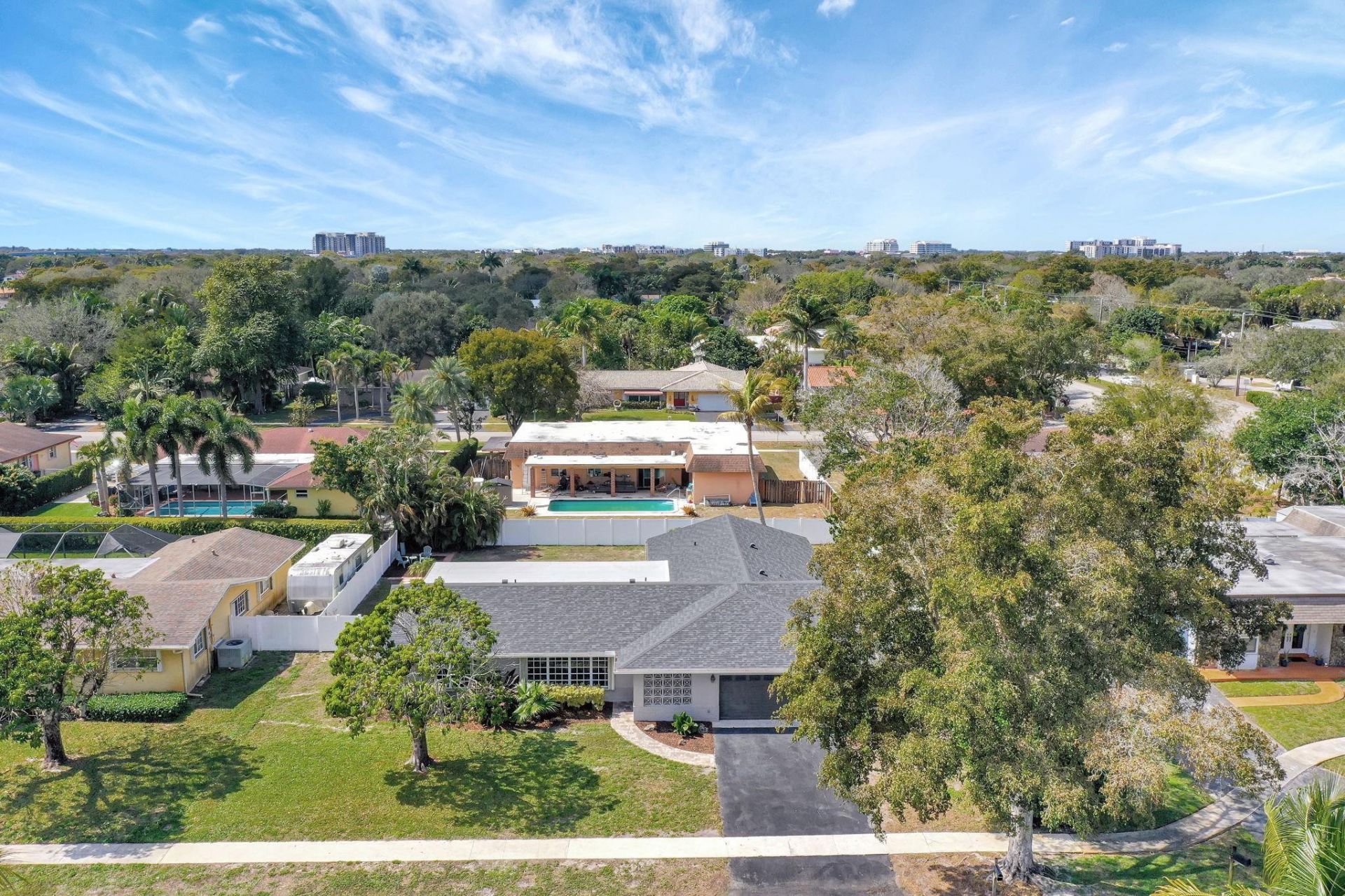 1251 SW 67th Avenue, Plantation, FL 33317 Photo