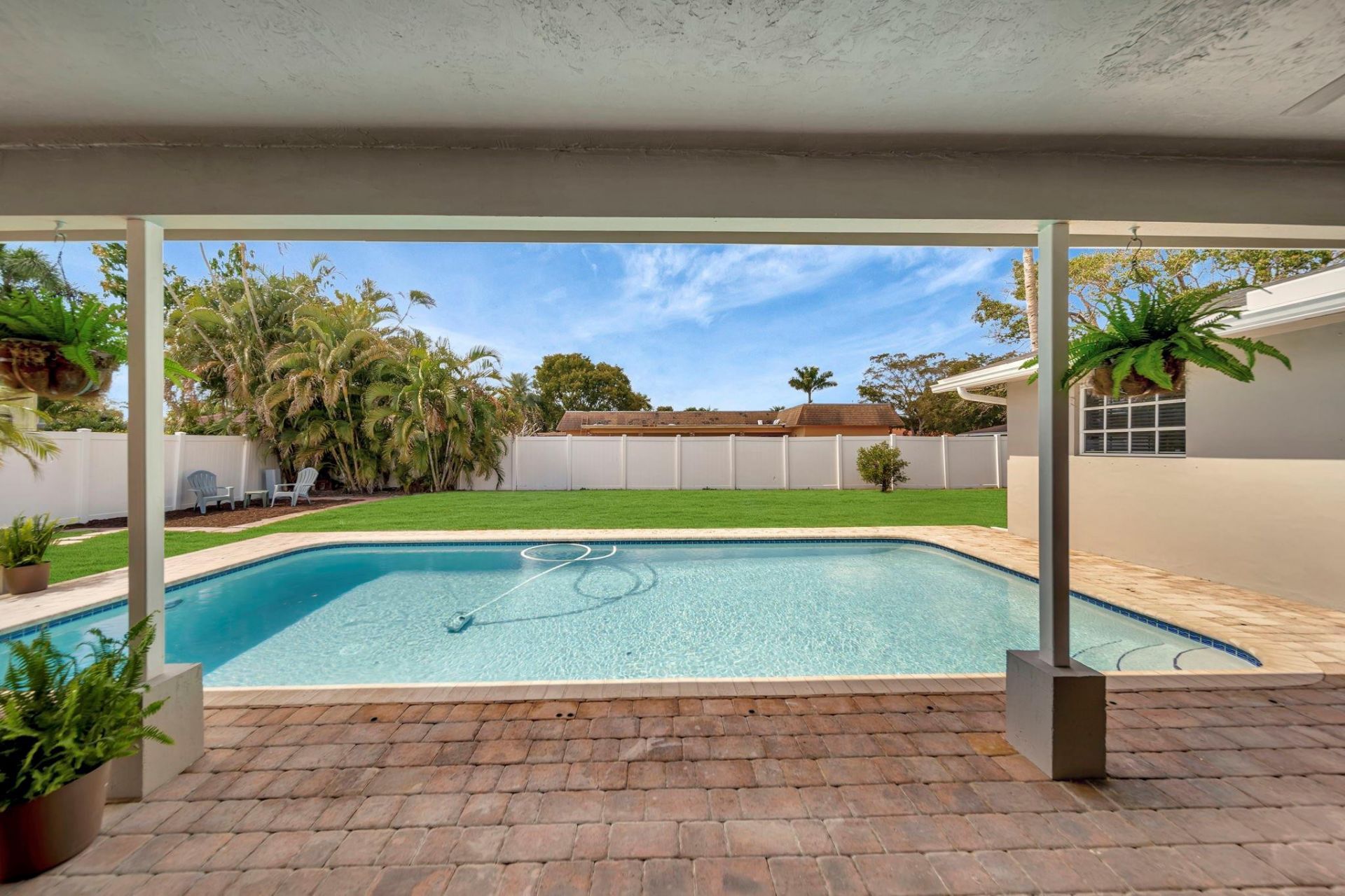 1251 SW 67th Avenue, Plantation, FL 33317 Photo