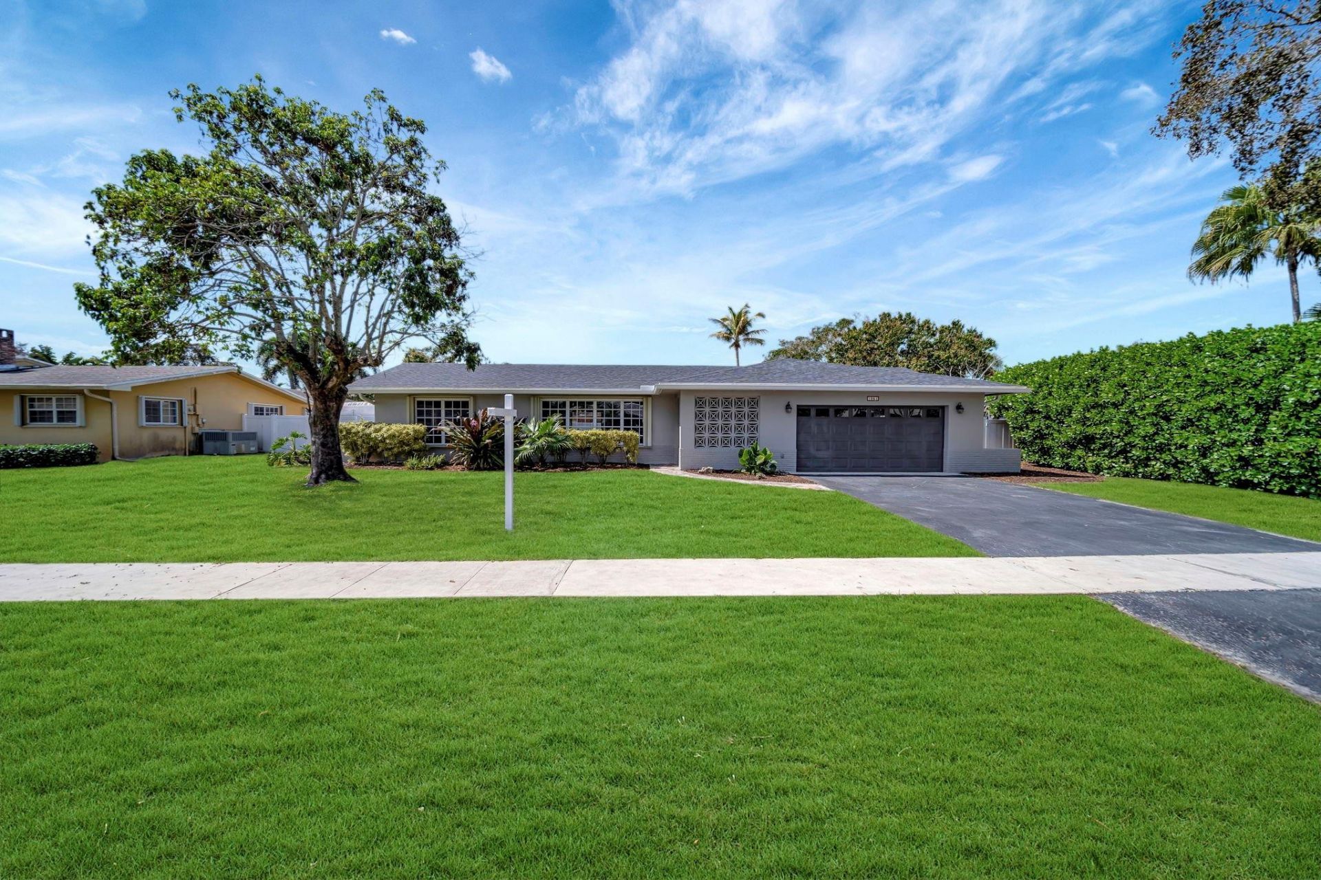 1251 SW 67th Avenue, Plantation, FL 33317 Photo