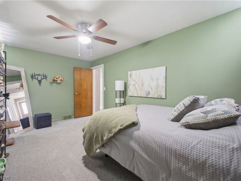 696 Meadowbrook Avenue SE, Warren, OH 44484 Photo 17