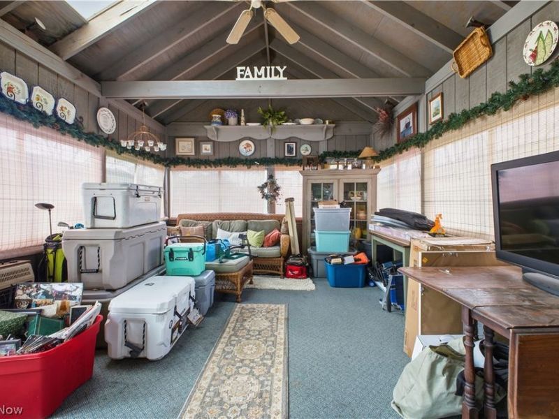 696 Meadowbrook Avenue SE, Warren, OH 44484 Photo 21