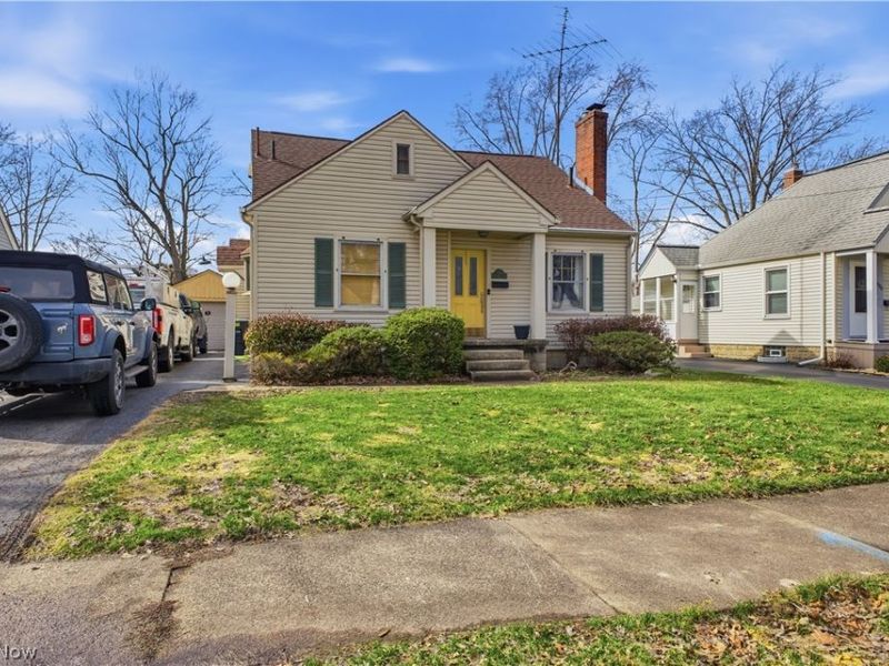 696 Meadowbrook Avenue SE, Warren, OH 44484 Photo 3