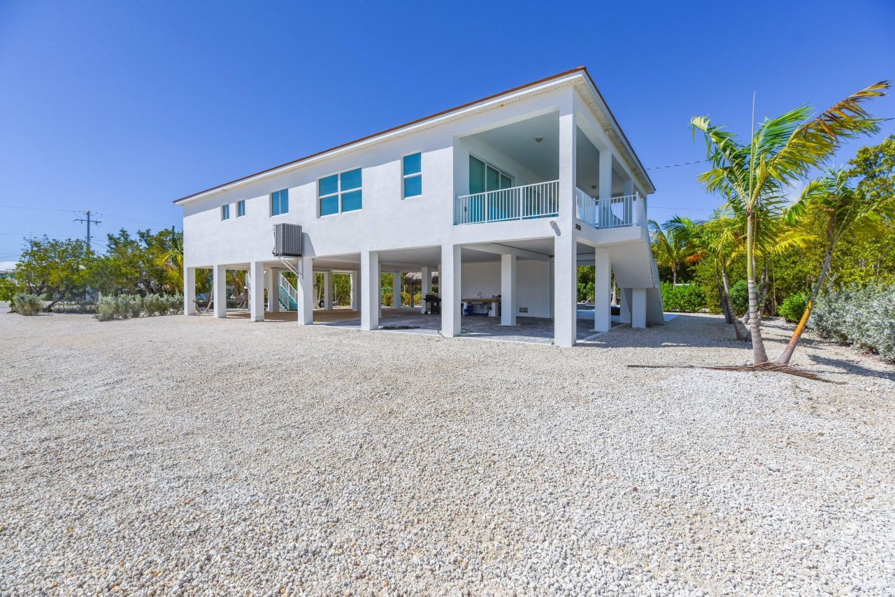 30985 Watson Boulevard, Big Pine Key, FL 33043 Photo