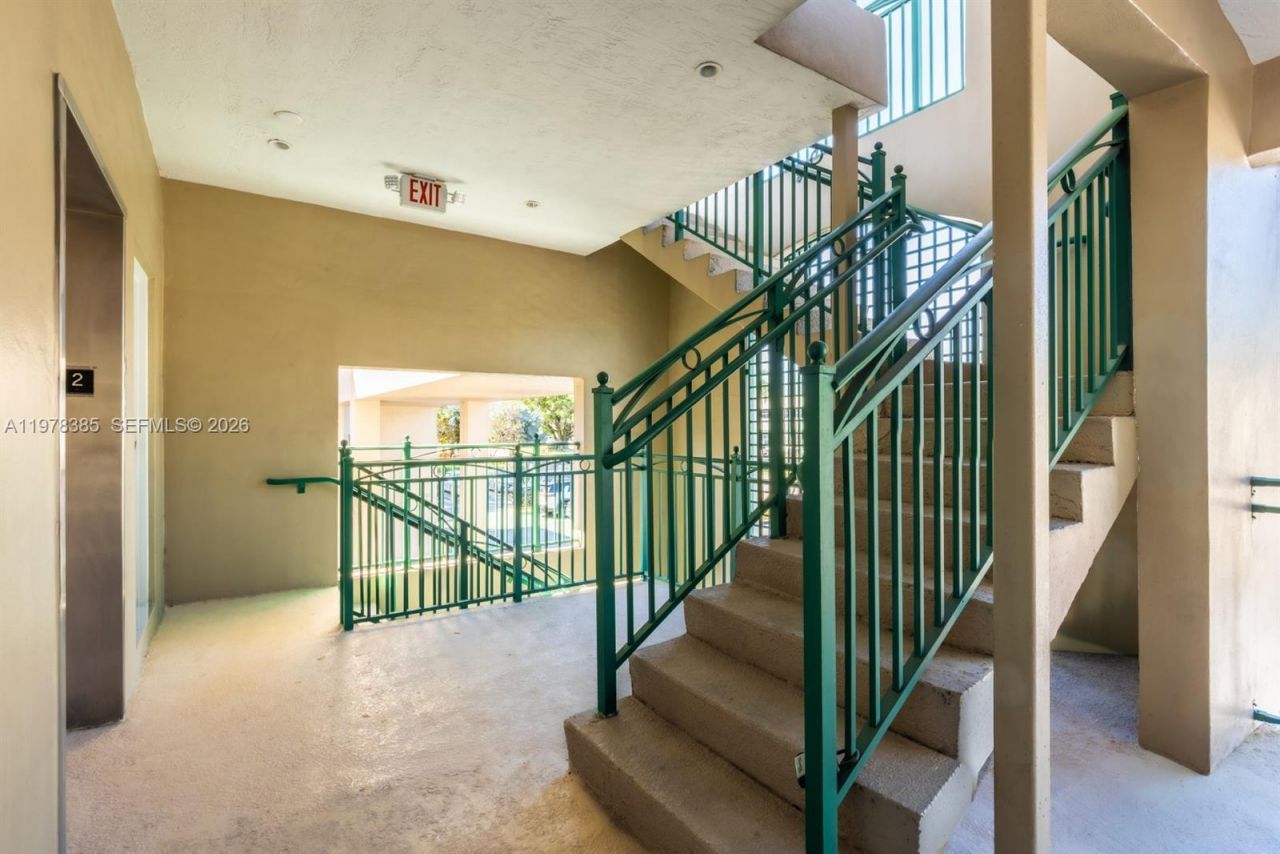 10200 NW 25th St, Doral, FL 33172 Photo