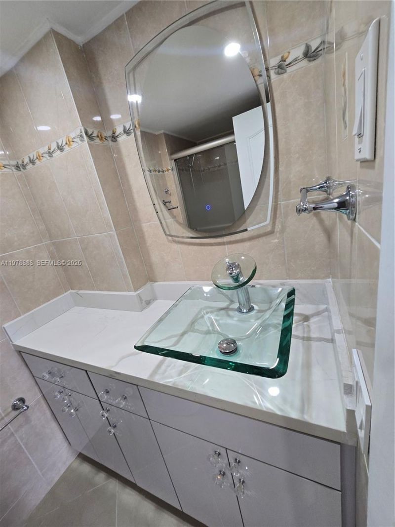 3850 Washington St , Unit 816, Hollywood, FL 33021 Photo