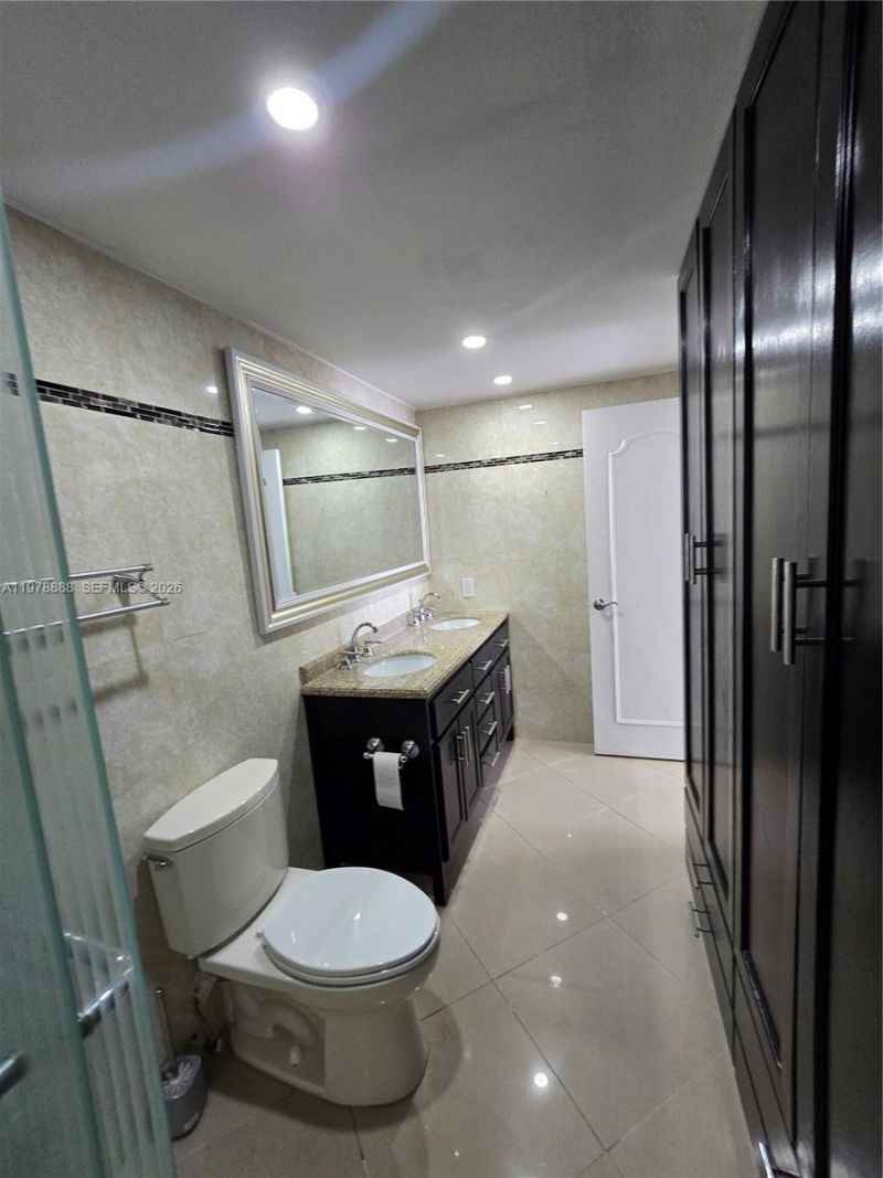 3850 Washington St , Unit 816, Hollywood, FL 33021 Photo