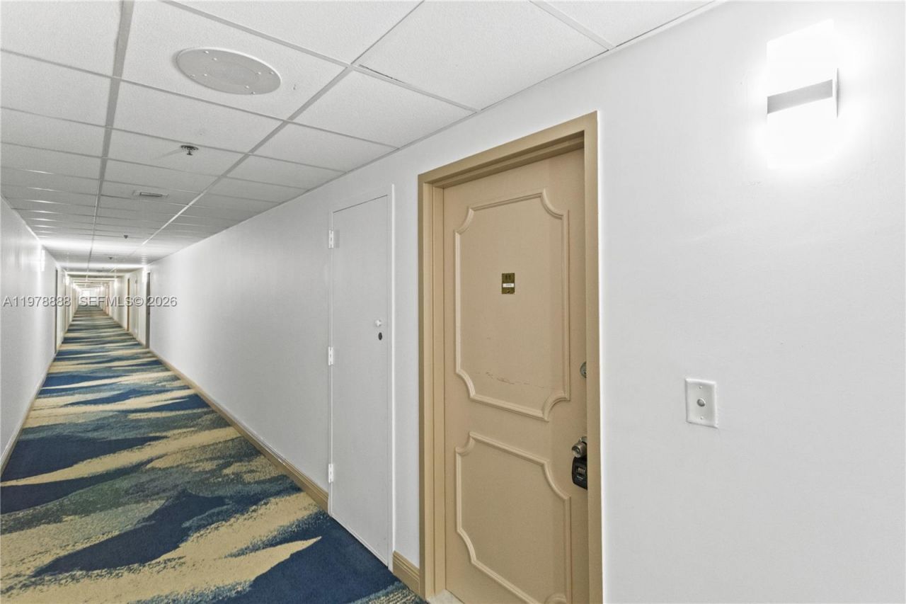 3850 Washington St, Unit 816, Hollywood, FL 33021 Photo