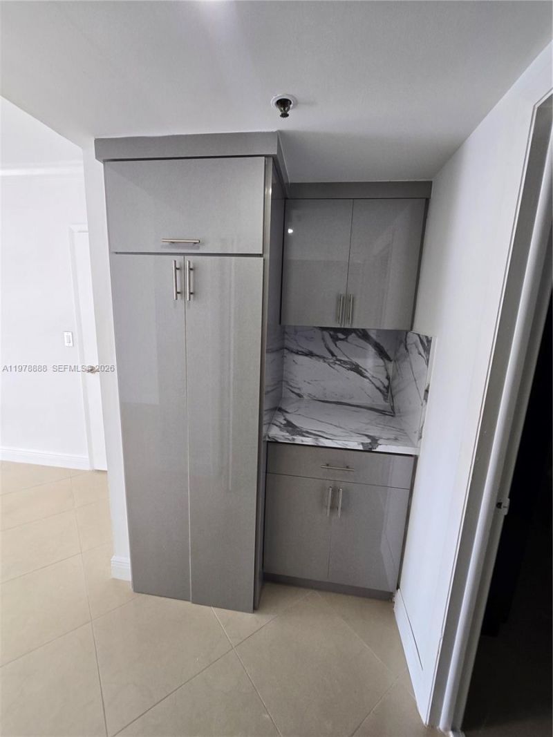 3850 Washington St , Unit 816, Hollywood, FL 33021 Photo