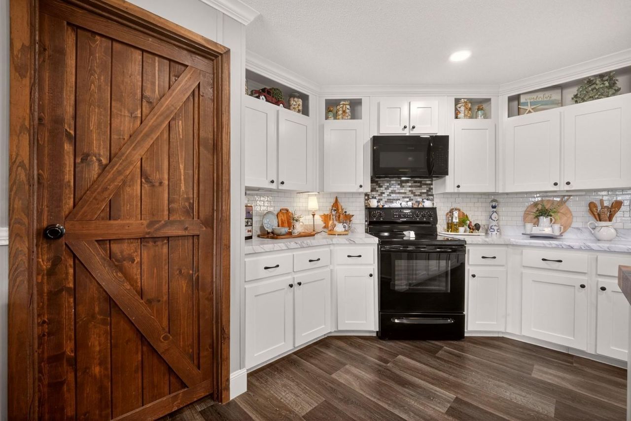 8013 Sergeant Pepper Dr, Howey in the Hills, FL 34737 Photo