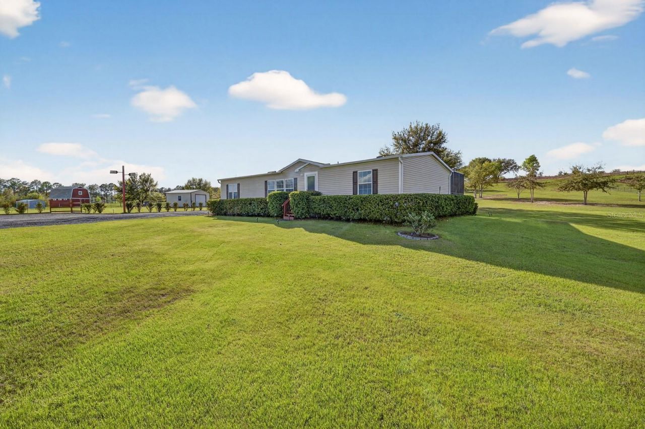 8013 Sergeant Pepper Dr, Howey in the Hills, FL 34737 Photo