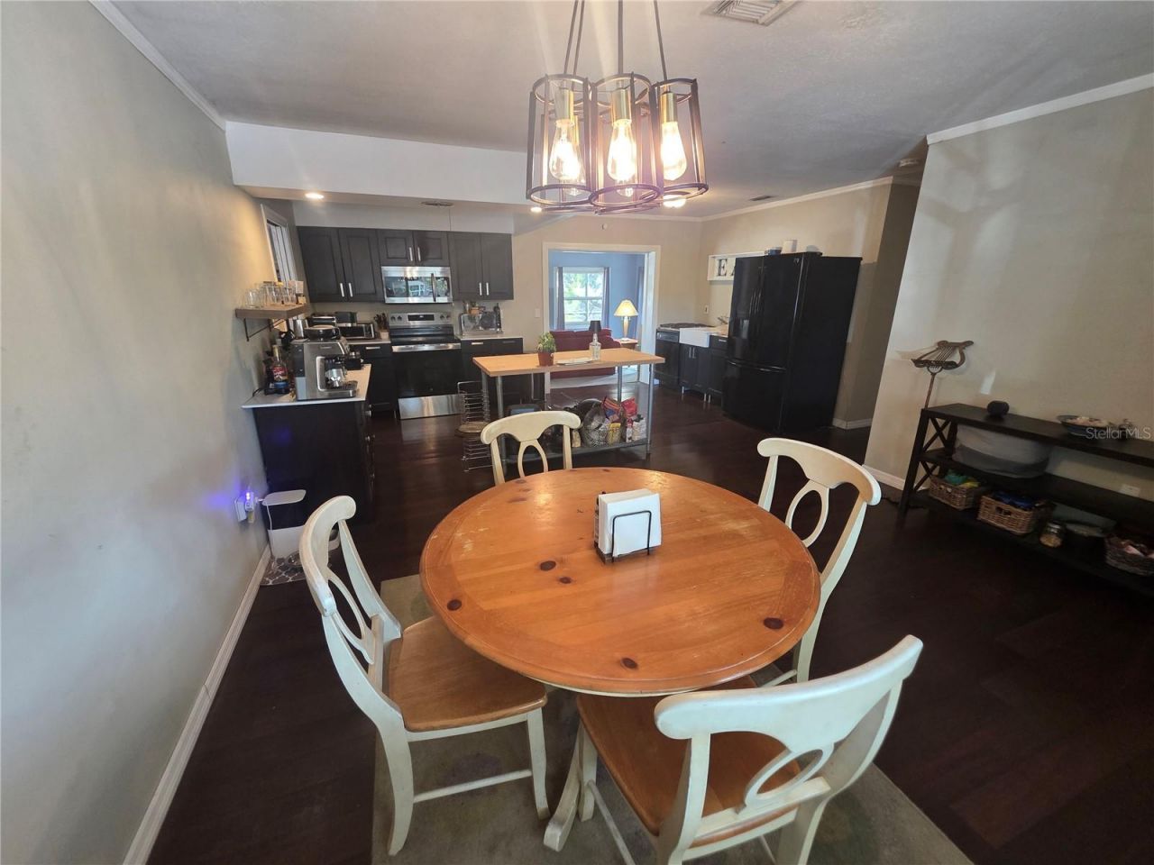 1015 Rhodes Avenue, Sarasota, FL 34237 Photo