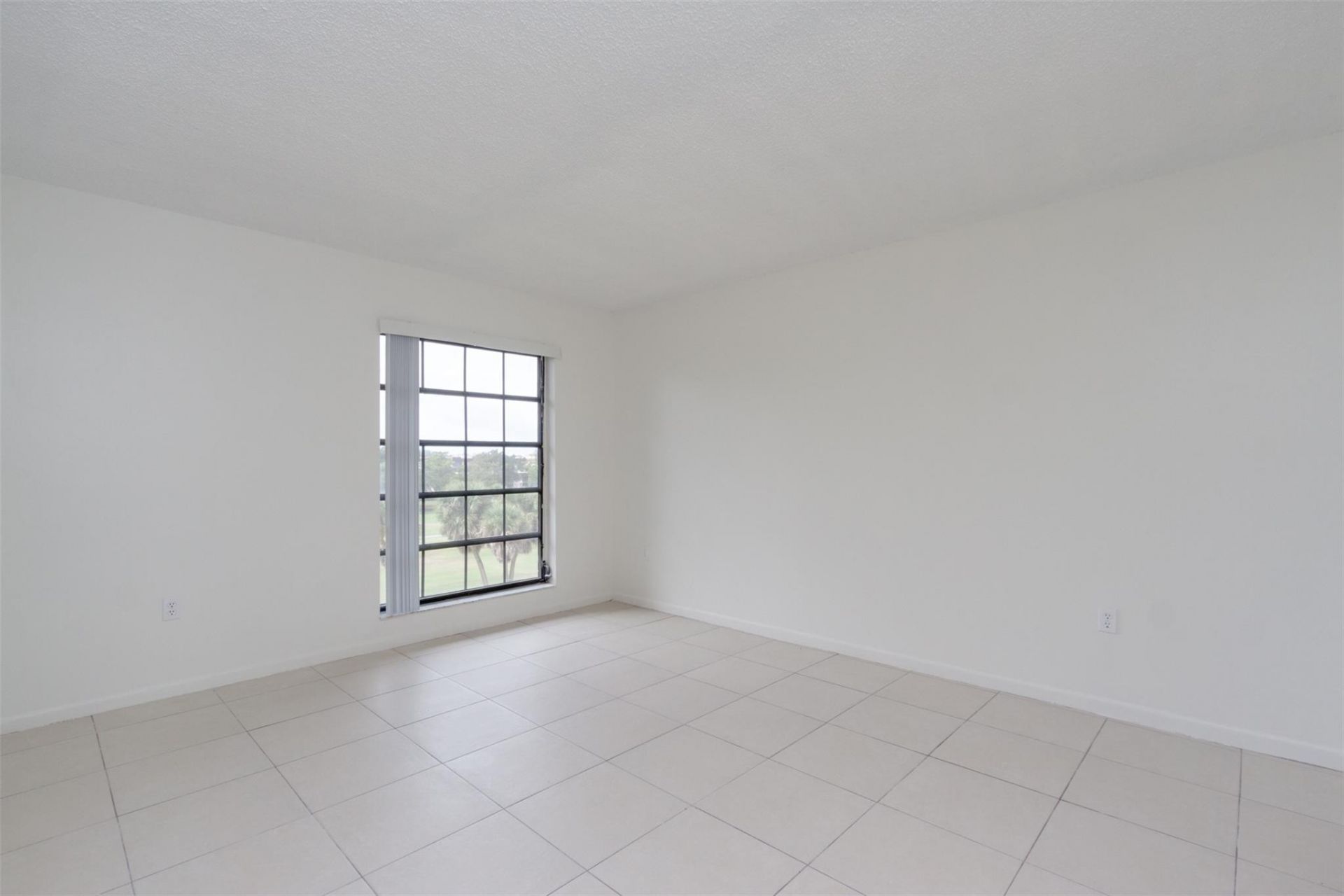 5550 NW 44th Street, Unit 506, Fort Lauderdale, FL 33319 Photo