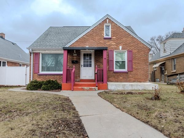 3221 W Oklahoma AVENUE, Milwaukee, WI 53215