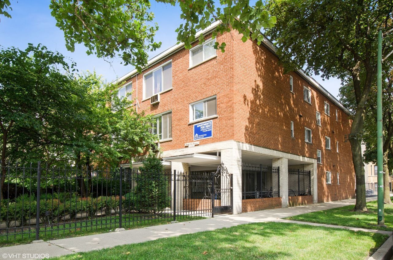 2600 W Logan Boulevard, Unit 2H, Chicago, IL 60647 Main Photo