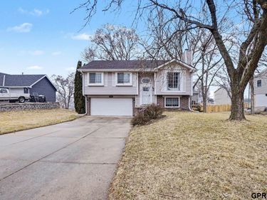 5006 Nebraska Avenue , Omaha, NE 68104