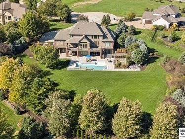 19205 Grande Avenue Circle , Omaha, NE 68022