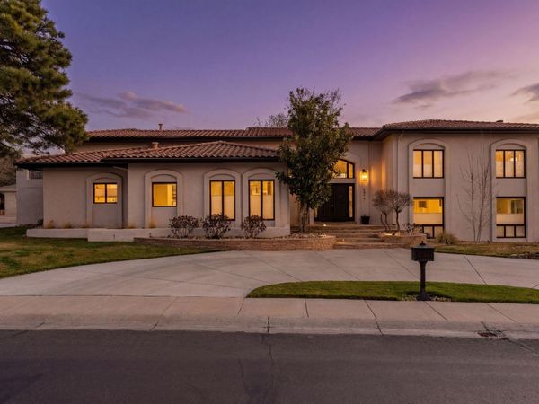 9915 Tanoan Drive NE, Albuquerque, NM 87111