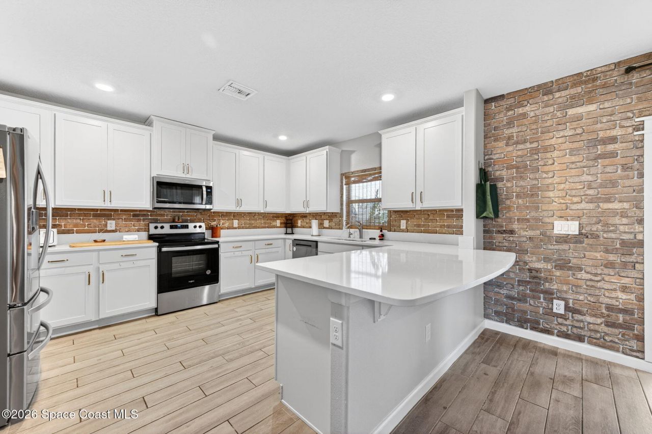 340 Wiregrass Avenue, West Melbourne, FL 32904 Photo