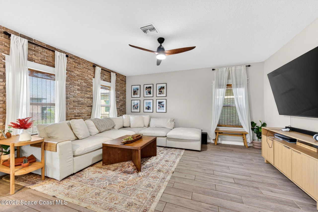 340 Wiregrass Avenue, West Melbourne, FL 32904 Photo