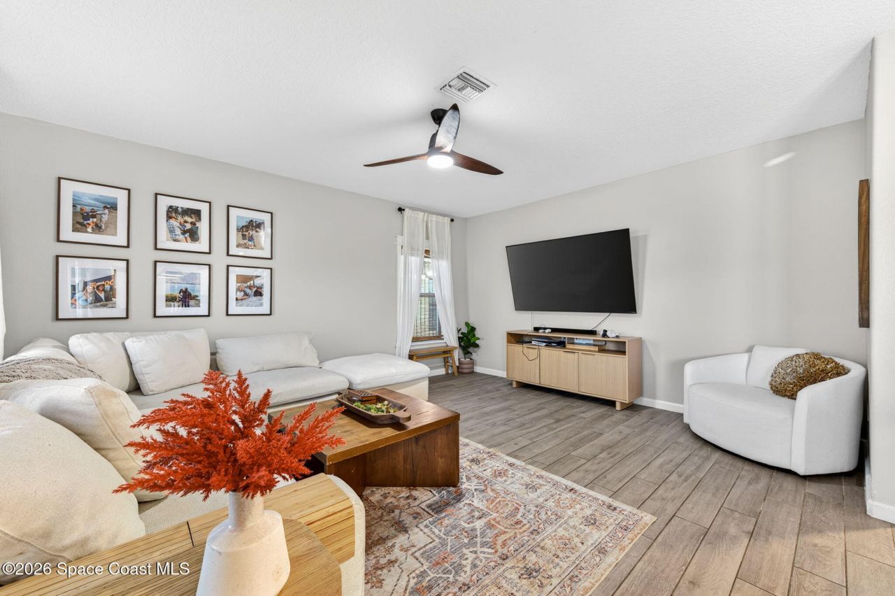 340 Wiregrass Avenue, West Melbourne, FL 32904 Photo