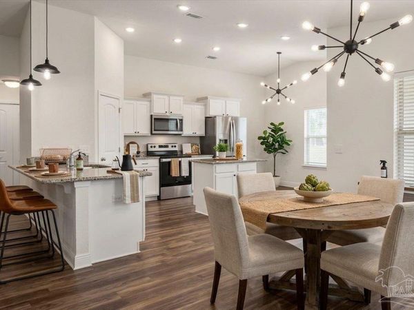 6257 Redberry Dr, Gulf Breeze, FL 32563