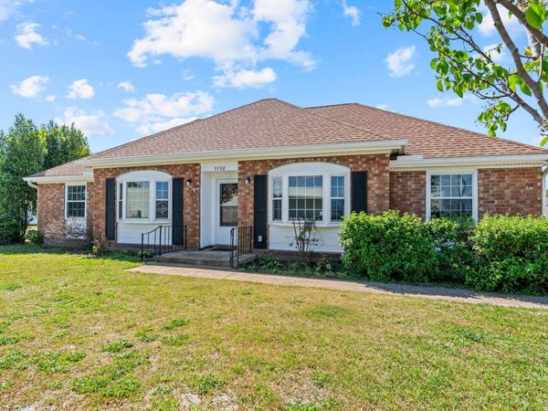 5702 N Lakewood Drive, Panama City, FL 32404
