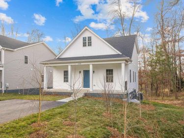 36B BETHUNE ST , Scottsville, VA 24590