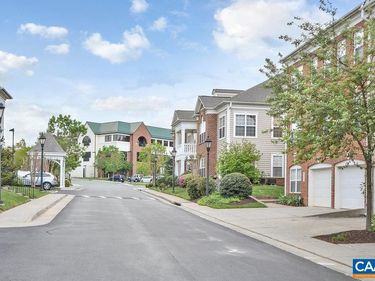 985 GLENWOOD STATION LN , Charlottesville, VA 22901