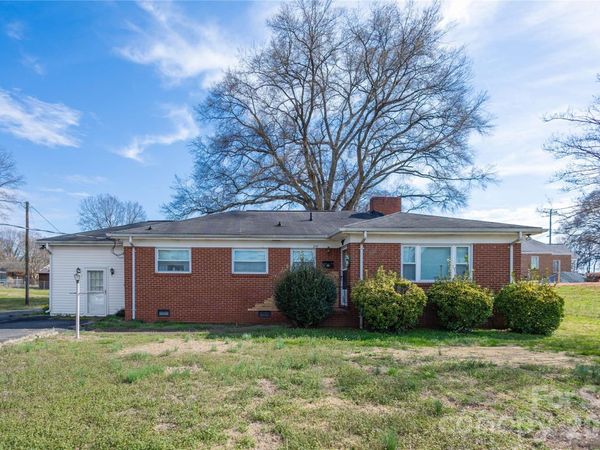 214 N North Dakota Street, Charlotte, NC 28216