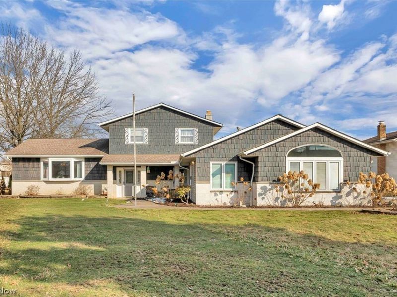 563 N Carpenter Road , Brunswick, OH 44212 Photo 1