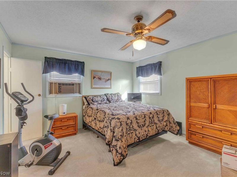 563 N Carpenter Road , Brunswick, OH 44212 Photo 21