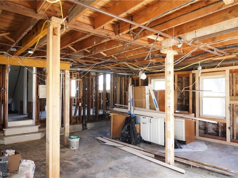 7 Coveland Drive , Avon Lake, OH 44012 Photo 7