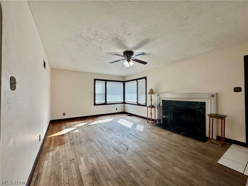 7839 Locust Street , Masury, OH 44438 Photo 11