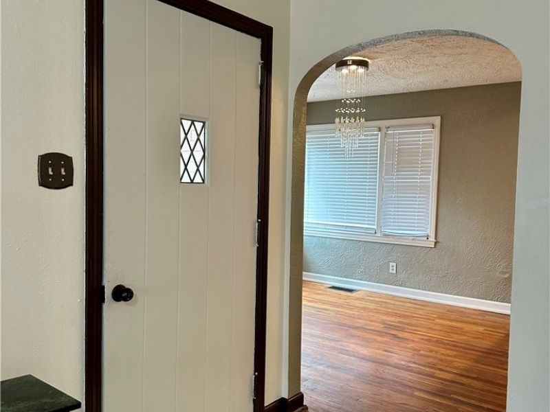 7839 Locust Street , Masury, OH 44438 Photo 5