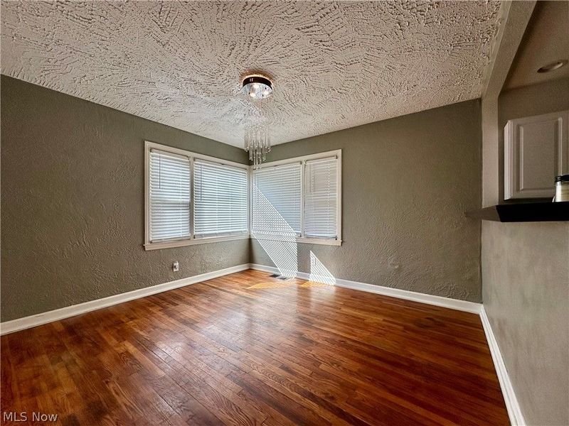 7839 Locust Street , Masury, OH 44438 Photo 9