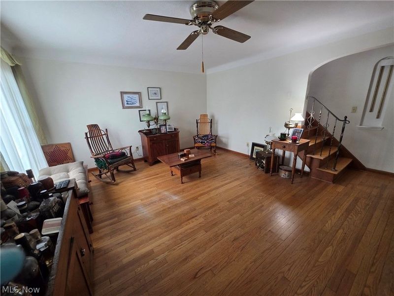 1124 Irene Road , Lyndhurst, OH 44124 Photo 2