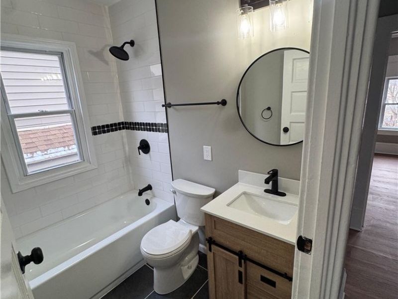 1368 Kenilworth Avenue , Lakewood, OH 44107 Photo 11