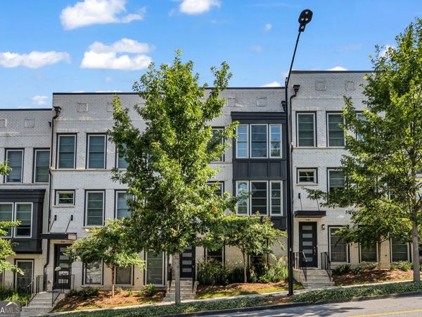 552 Ember Lane NW, Atlanta, GA 30318