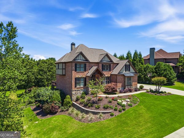 4526 Meadowland Way, Flowery Branch, GA 30542