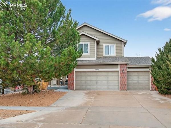 5236 Stone Fence Drive, Colorado Springs, CO 80922