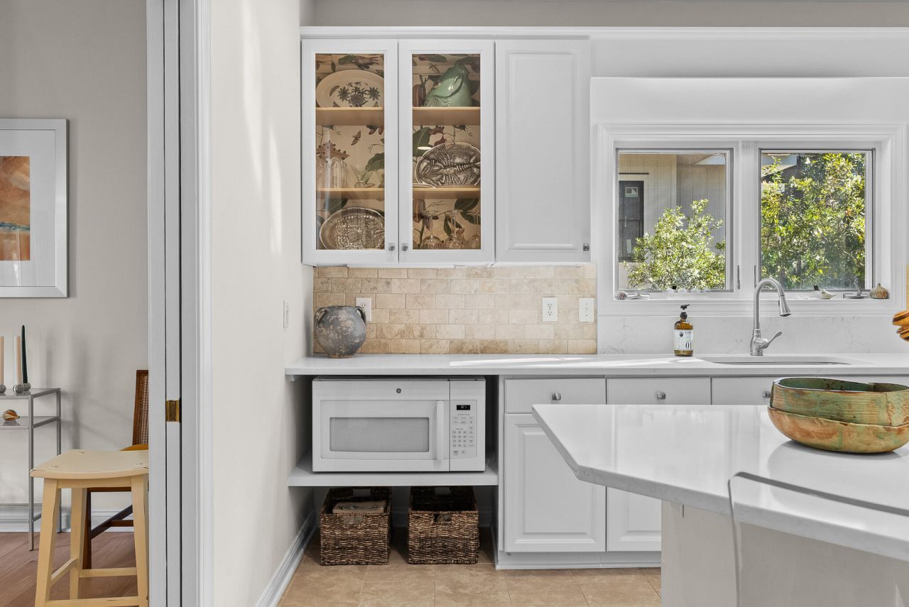 2730 Old Oak Walk Photo 13