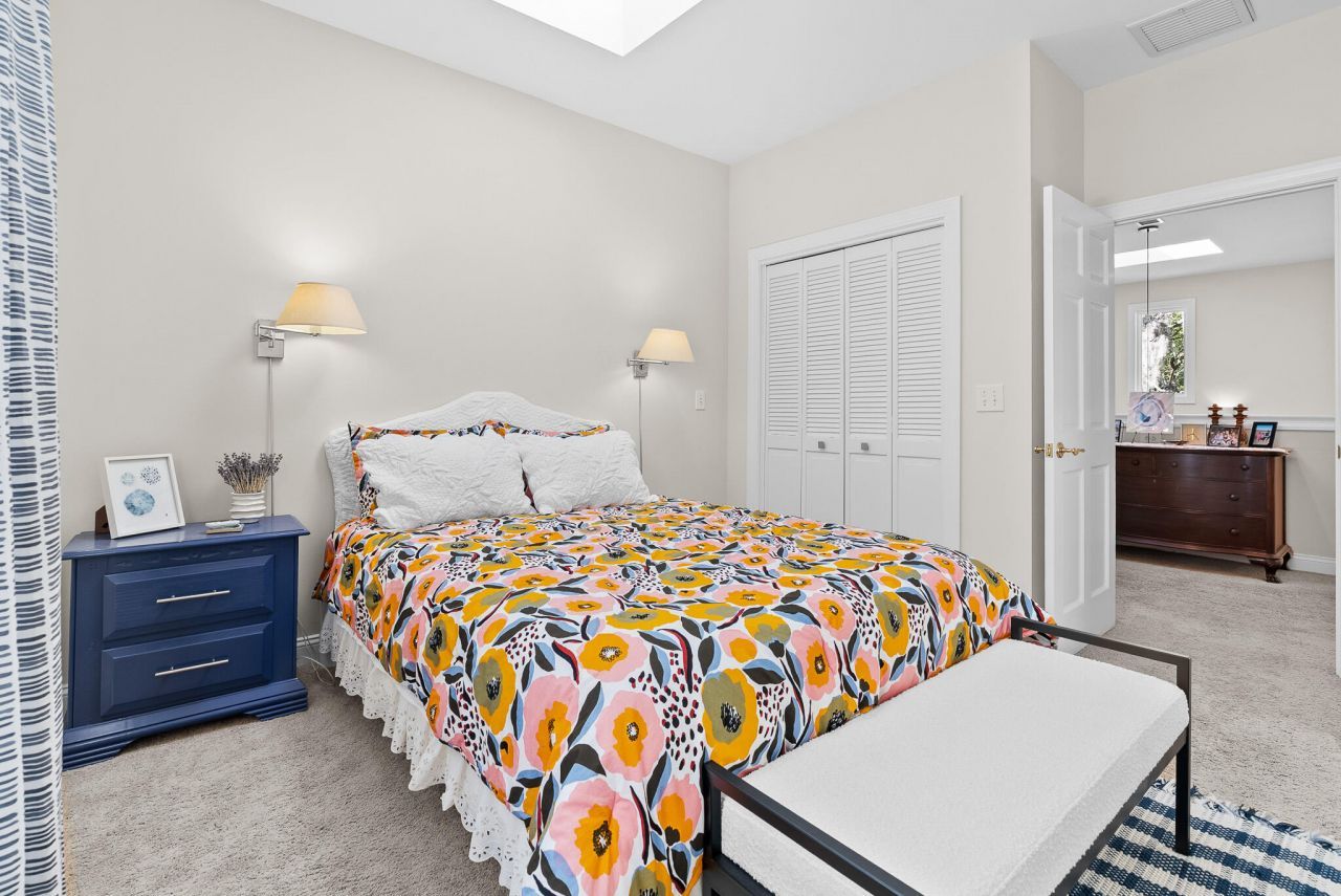 2730 Old Oak Walk Photo 21