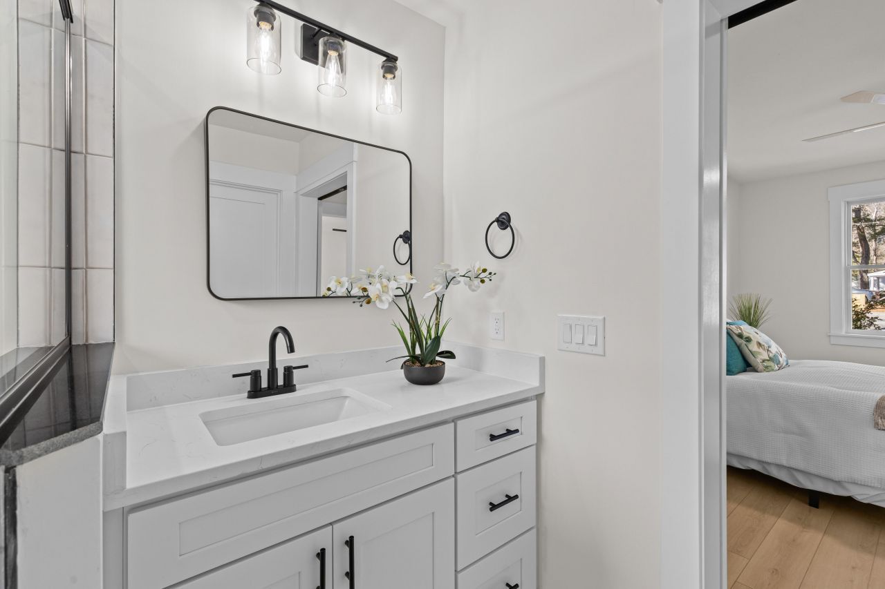 1655 Brownswood Road Photo 13