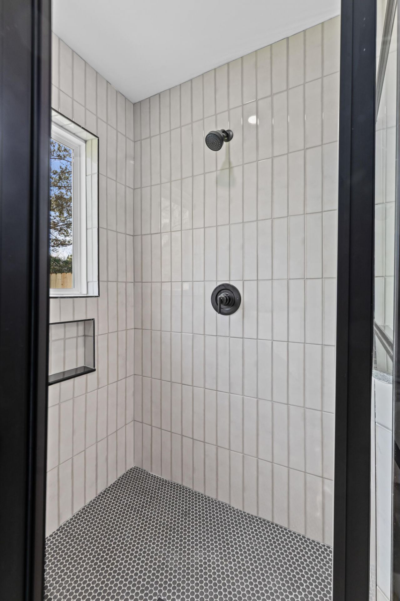 1655 Brownswood Road Photo 14