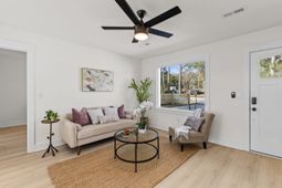 1655 Brownswood Road photo 4