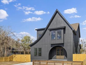 1992 Forest Avenue North Charleston, SC 29405