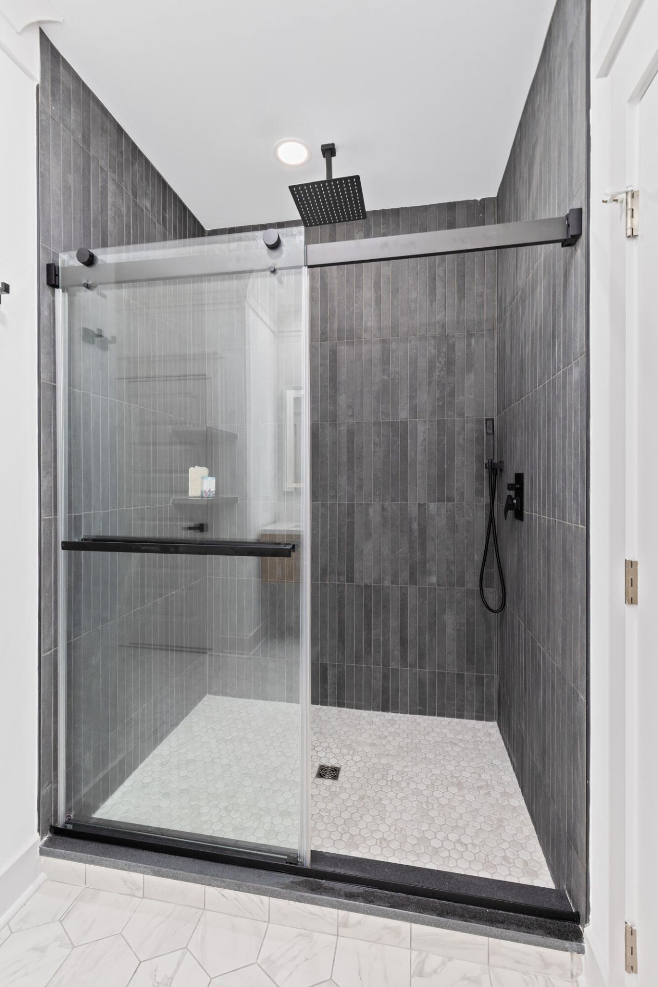 1992 Forest Avenue Photo 33