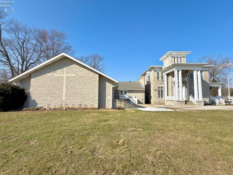 400 Southwest Street, Bellevue, OH 44811 Photo 5