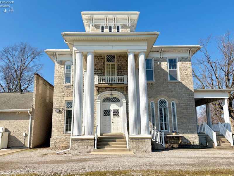 400 Southwest Street, Bellevue, OH 44811 Photo 6