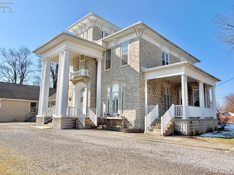 400 Southwest Street, Bellevue, OH 44811 Photo 7